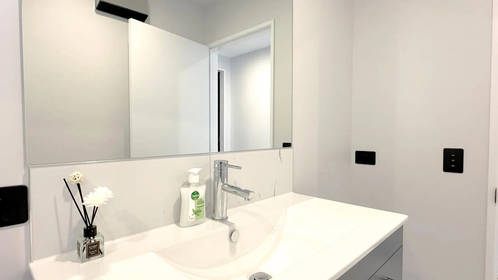 Charming 1Br Retreat Next To Uc Lejlighed Christchurch